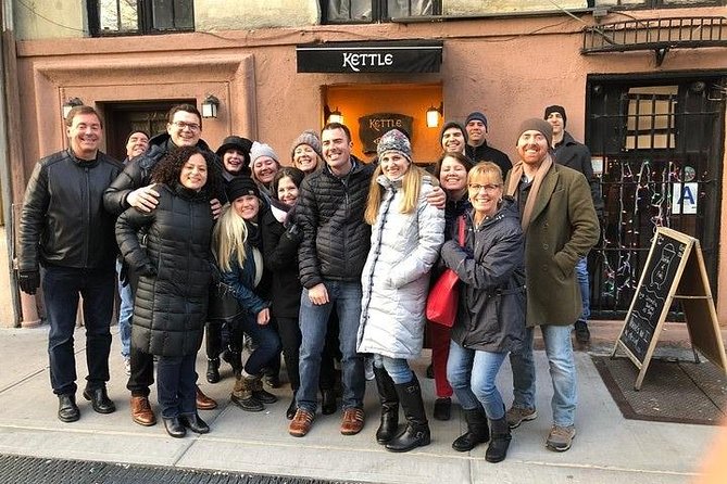 Greenwich Village Literary Pub Crawl - Inside each bar: actor-style guides, wit, and short author lessons