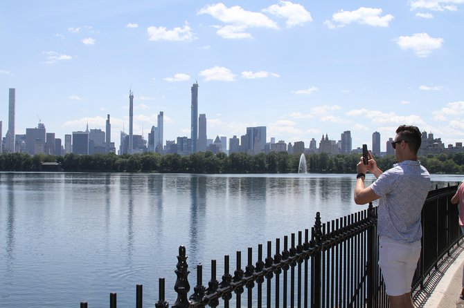 Guided Bike Tour of Central Park New York City - Safety gear, bike locks, and family-friendly setup