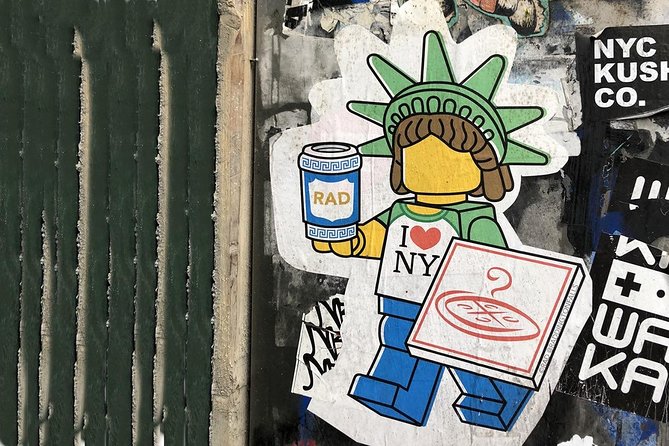 Guided tour of Lower East Side, Chinatown and Little Italy in French - A 3.5-Hour French Neighborhood Walk You Can Actually Use
