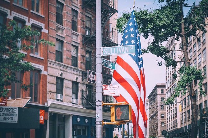 Guided tour of SoHo, Greenwich Village and Meatpacking District in French - Meatpacking District Cobblestones and the High Line: From Past to Present on Foot