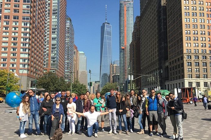 Half Day Tour in New York - Wall Street Bull to City Hall and the Financial District