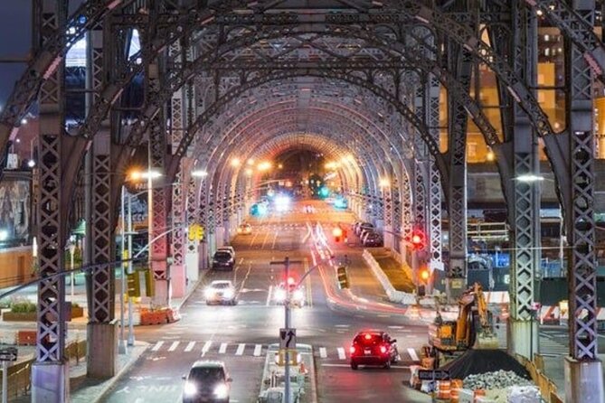 Harlem Bronx Brooklyn Queens Tour in 7 Hours - Yankee Stadium and the Bronx mural zone