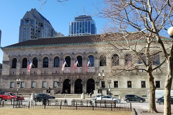 Harvard University and Boston City Tour from Manhattan - Small Group Energy, Live Guidance, and the Role of the Driver