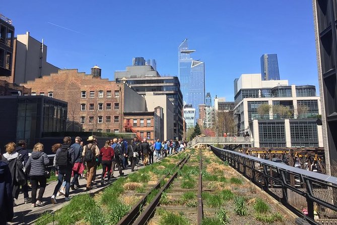 High Line and Hudson Yards Private Walking Tour - The High Line Story in One Hour: Rail Line to Park