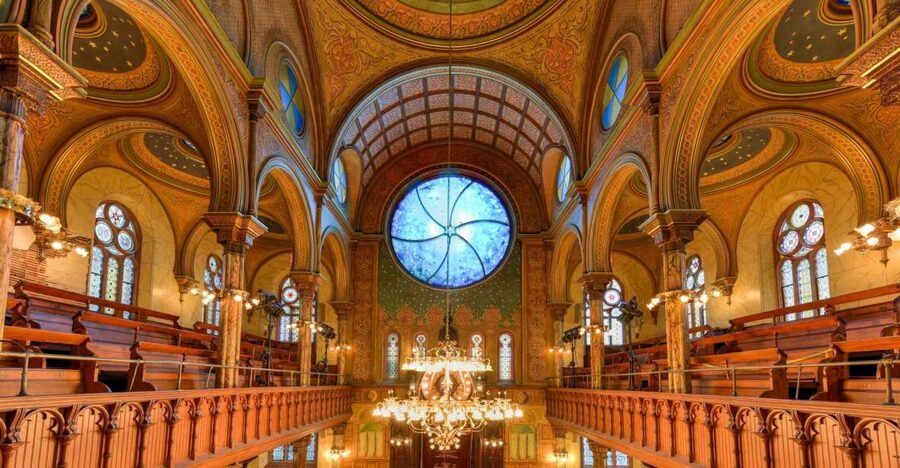 Jewish History of NYC Private Tour with Transfers - Educational Alliance: support systems for newcomers