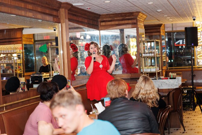 Live Show in the Heart of Times Square — Inside Classic NYC Deli - Practical Tips for a Smooth Times Square Evening
