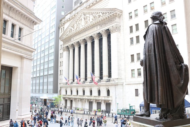 Lower Manhattan Secrets And History Walking Tour - Lower Manhattan made human in 3 hours