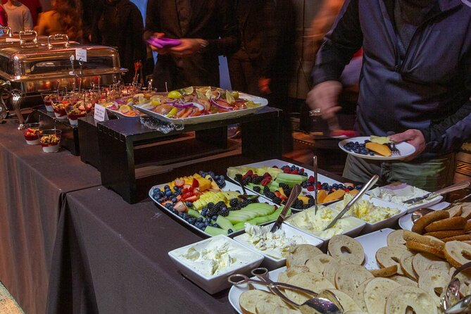 Macy's Thanksgiving Day Parade Premium Viewing Brunch 2025 - Key reasons this Macy’s parade brunch pairing works