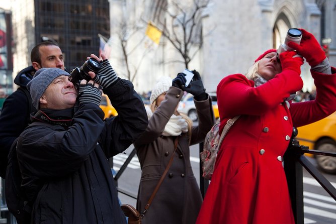 Manhattan Architecture Photography Tour - Extra photo stops around Pershing Square Signature Center and Broadway-area sights