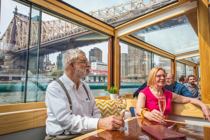 Manhattan Architecture Yacht Cruise - Why This Manhattan Architecture Cruise Beats Sidewalk Sightseeing