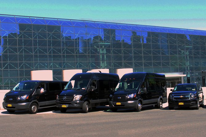 Manhattan to JFK: One Way Shared Departure Transfer - Manhattan pickup to JFK: what this transfer really is
