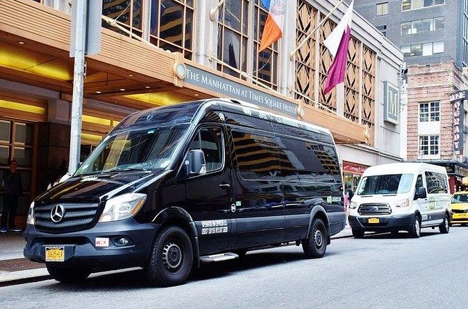 Manhattan to LGA: One Way Shared Departure Transfer - Who this Manhattan to LGA shared transfer fits best