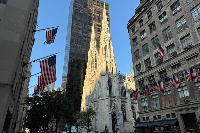 Midtown North NYC Architecture Walking Tour - Stop 5: Chrysler Building up close to Art Deco storytelling