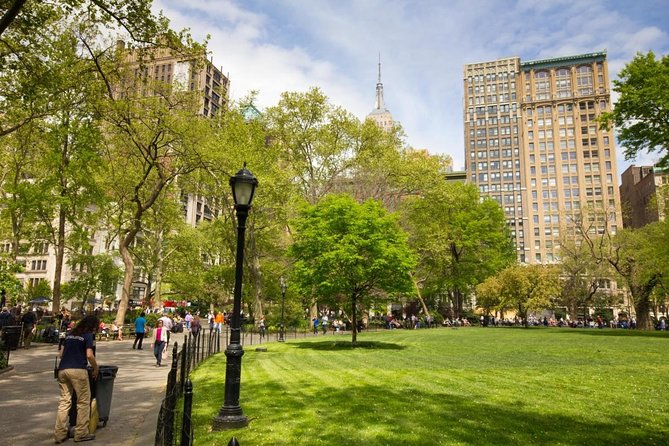 Mini Private Secondhand Shopping Tour in NYC - includes up to 8 - Key highlights to look for