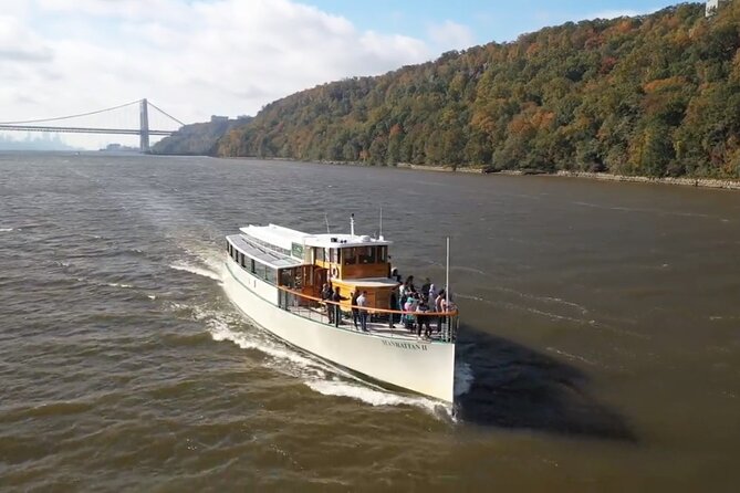 New York Afternoon Fall Foliage Cruise with Lunch - Key Things That Make This Cruise Worth Your Time