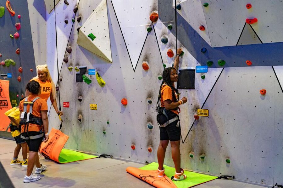 New York: Area 53 NYC Adventure Park Experience - Rock Climbing Walls: Built for Different Skill Levels