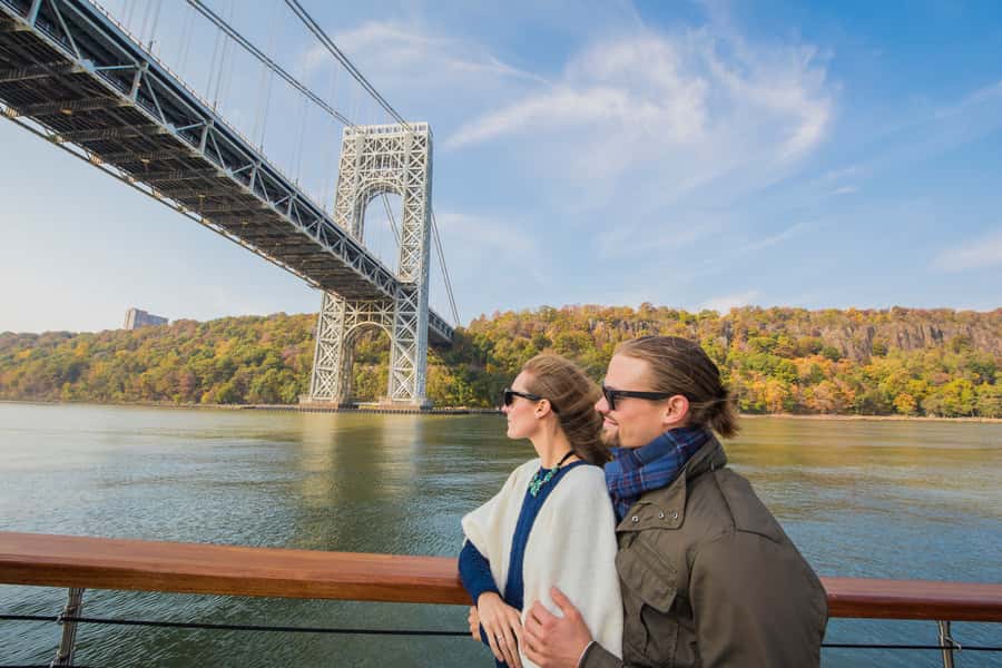 New York City: Afternoon Fall Foliage Lunch Cruise - Salon or deck: where comfort meets the best photos