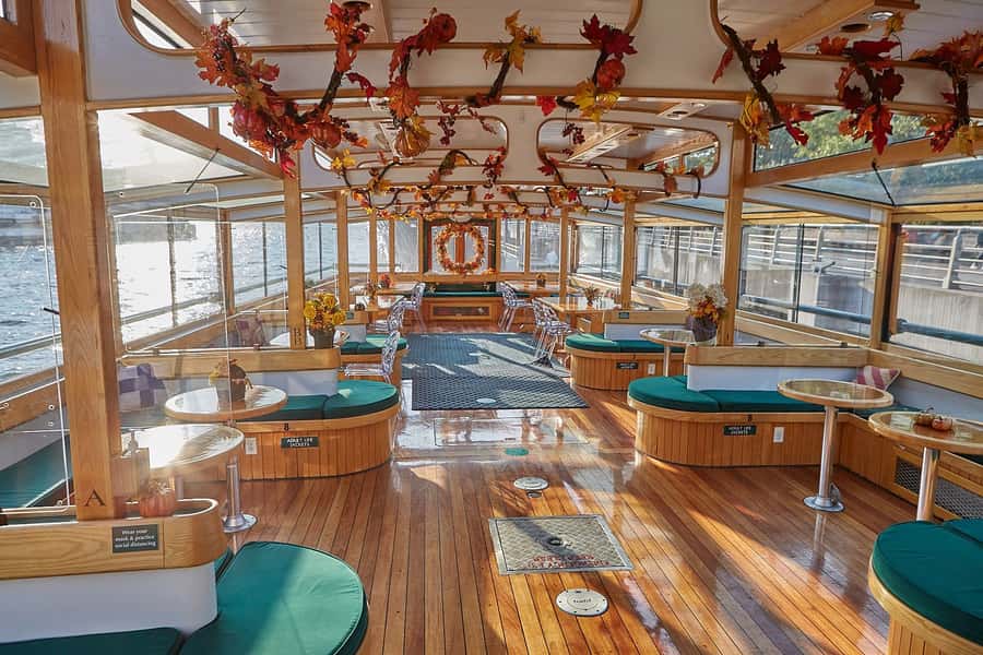 New York City: Afternoon Fall Foliage Lunch Cruise - Who this cruise fits best (and who should skip it)