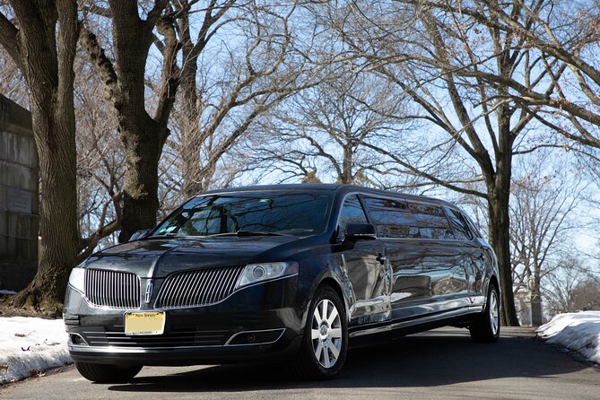 New York City Airport Arrival Transfer by Limo LGA JFK EWR - The Ride Into Manhattan: Time, Traffic, and Drop-Off Where It Counts