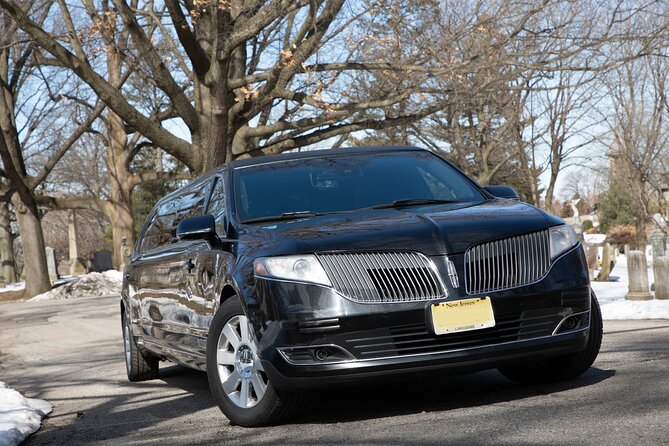 New York City Airport Arrival Transfer by Limo LGA JFK EWR - Price and Value: How $215 Per Group Can Make Sense