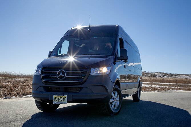 New York City Airport Arrival Transfer by Sprinter LGA JFK EWR - From LGA, JFK, or EWR to the right pickup spot