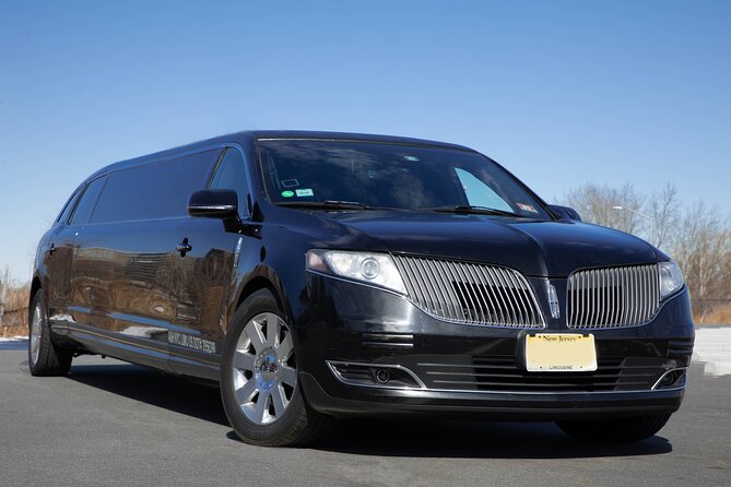 New York City Airport Departure Transfer by Limo LGA JFK EWR - The Curbside Meeting Works Best When You’re Ready