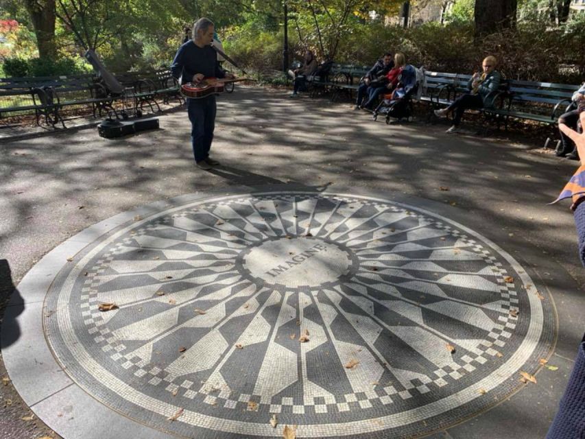 New York City: Central Park Highlights Walking Tour - Meeting at the Sherman Monument: where your bearings click