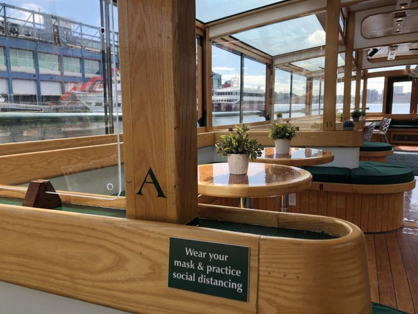 New York City: Champagne and Cheese Pairing Cruise - Where to Sit and When to Step Outside for Photos