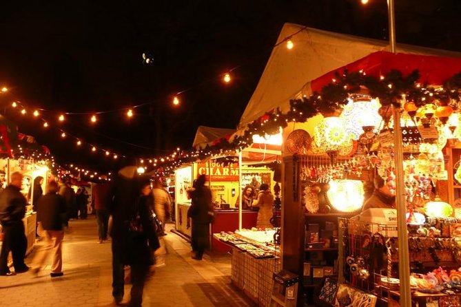 New York City Christmas Holiday Lights and Markets Walking Tour - Columbus Circle to the holiday windows on Fifth Avenue