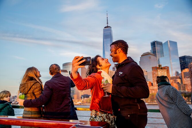 New York City Christmas Holiday Statue and Skyline Cocoa Cruise - The Crew and the Photos: Service That Makes It Feel Special