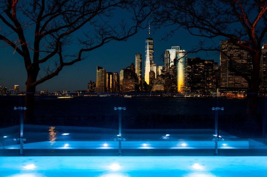 New York City: Entry Ticket to QC NY Spa on Governors Island - Check-in setup: robe, locker, and the comforts you’ll notice later