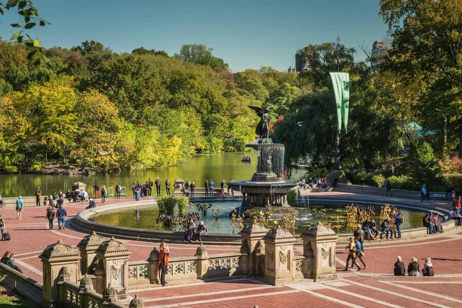 New York City: Gossip Girl Walking Tour - Bethesda Terrace in Central Park: the romantic frame behind the scenes