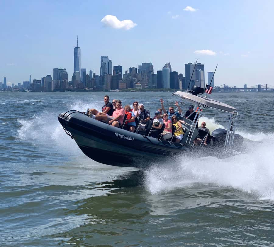 New York City: Harbor Speedboat Tour - Brooklyn waterfront and Governors Island: container terminals and the working harbor vibe