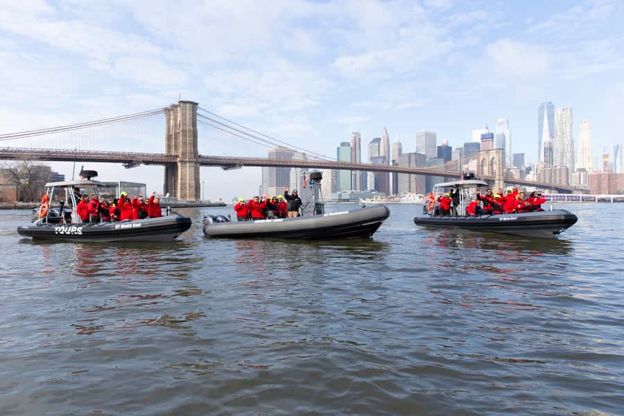New York City: Harbor Speedboat Tour - Meeting at North Cove Marina: find the blue sign fast