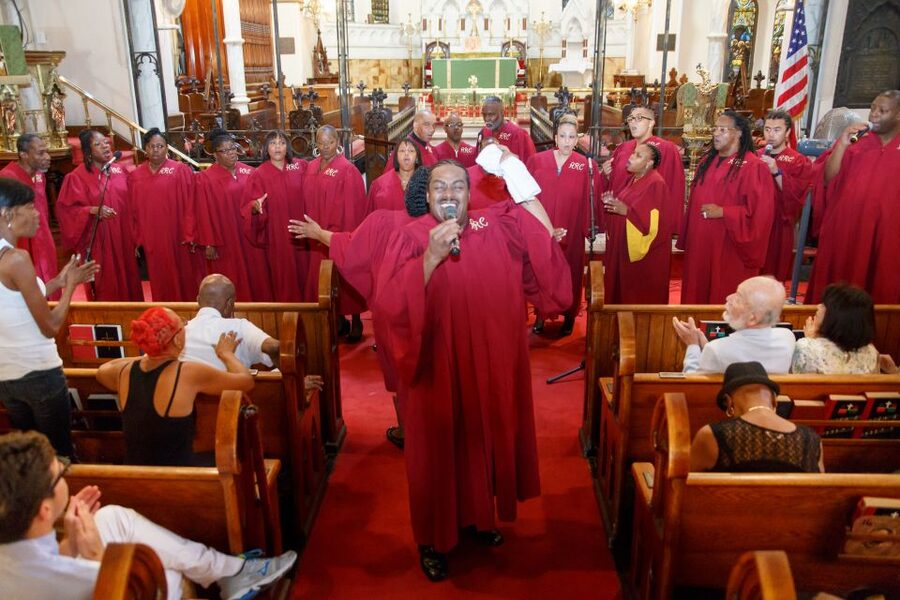 New York City Harlem Highlights w/ Gospel Concert & Transfer - How Harlem Got Here: Dutch Farms to Great Migration