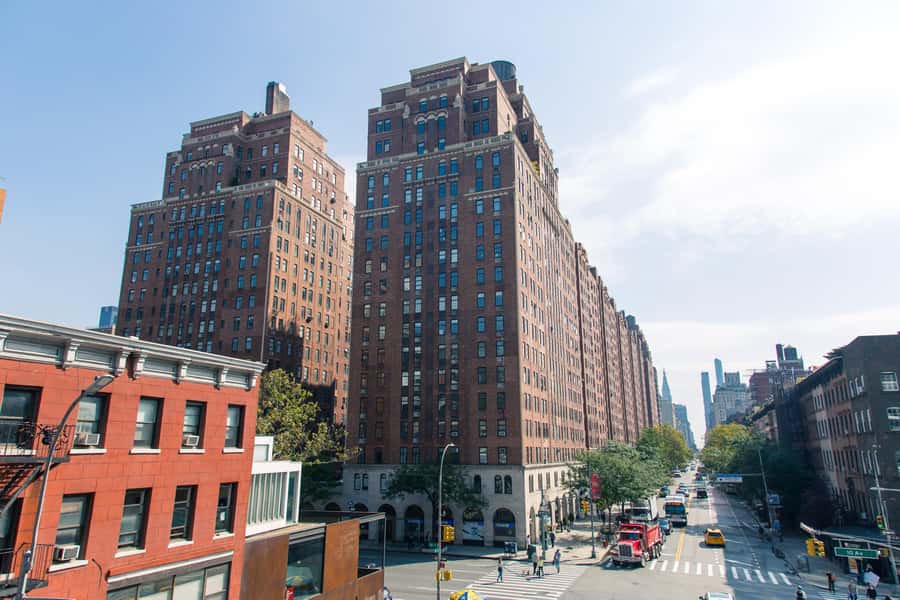 New York City: High Line Walking Tour - How the guide’s storytelling makes the park feel like a living museum