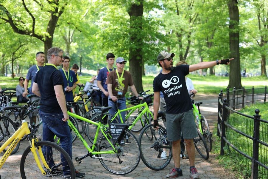 New York City: Highlights of Central Park Bike or eBike Tour - The guiding style: stories that connect the dots quickly