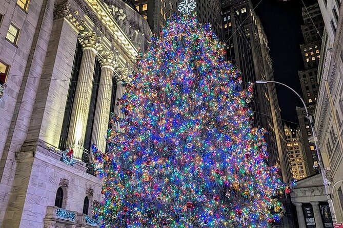 New York City Holiday Lights Tour - A glass-roof bus and short walks: how the format really feels