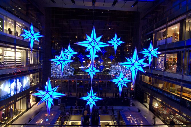New York City Holiday Movie Sites and Lights Bus Tour - The Upper East Side and Midtown movie references: quick hits, not long walks
