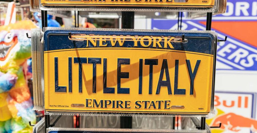 New York City: Little Italy Italian Food Tasting Tour - Meeting at La Bella Ferrara: Mulberry Street in motion