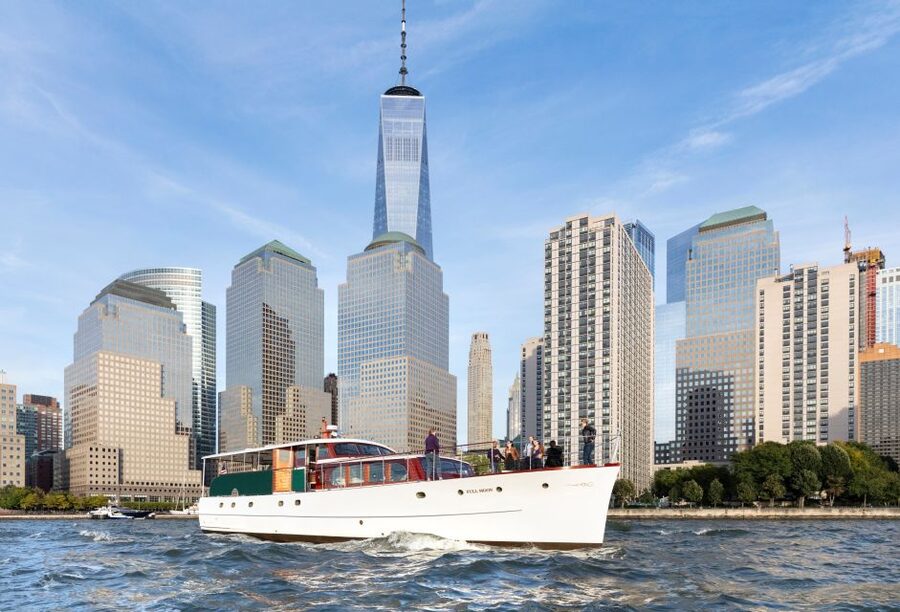 New York City: Mini Yacht Boat Ride with Sightseeing - Lower Manhattan at Night: The Skyline Loop You’ll See
