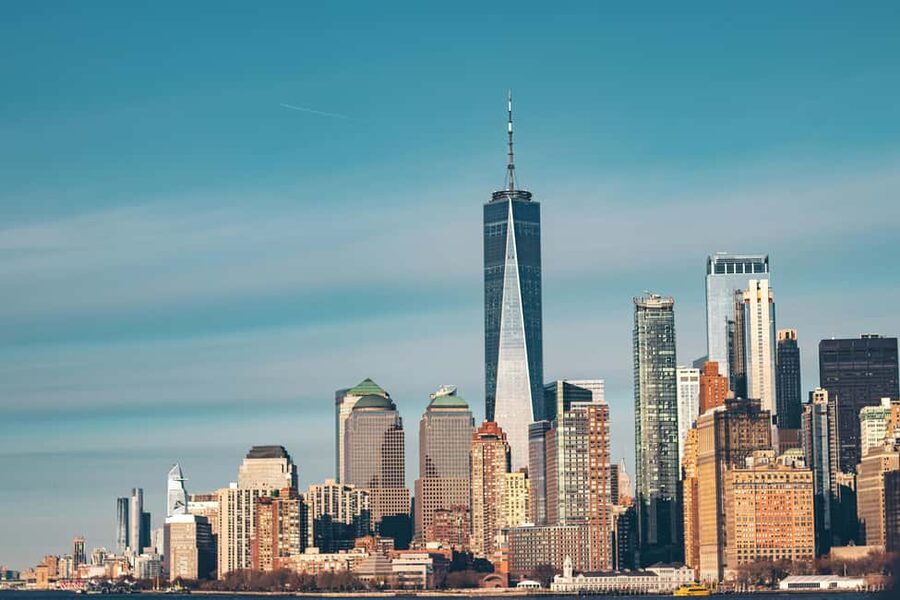 New York City: Minivan Tour - Times Square, Rockefeller Center, St. Patrick’s Cathedral, and the Apple Glass Cube
