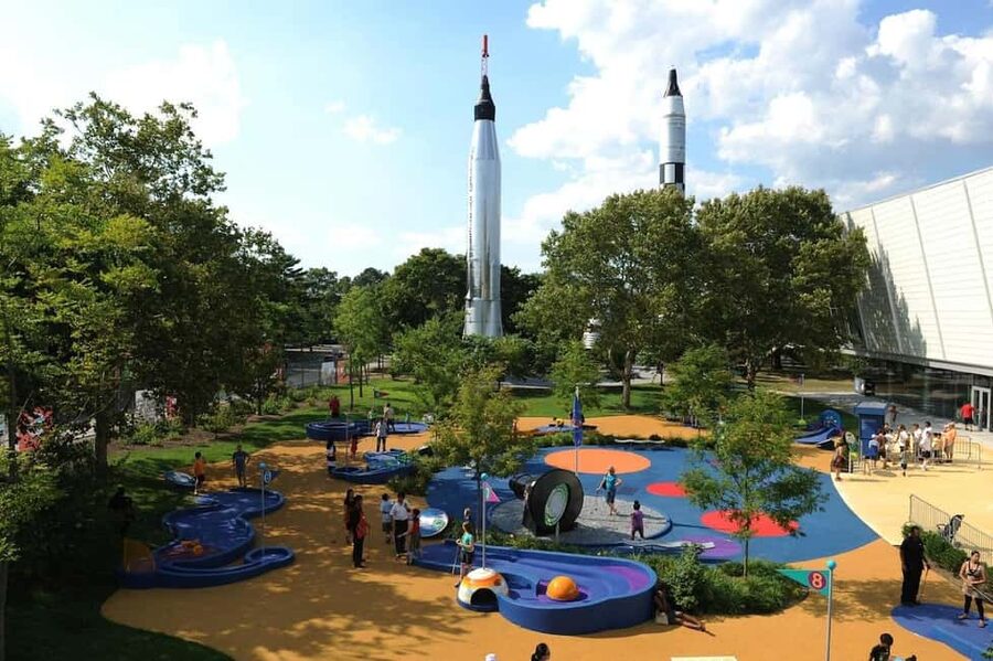 New York City: New York Hall of Science Admission Ticket - Physics and biology exhibits that make concepts stick