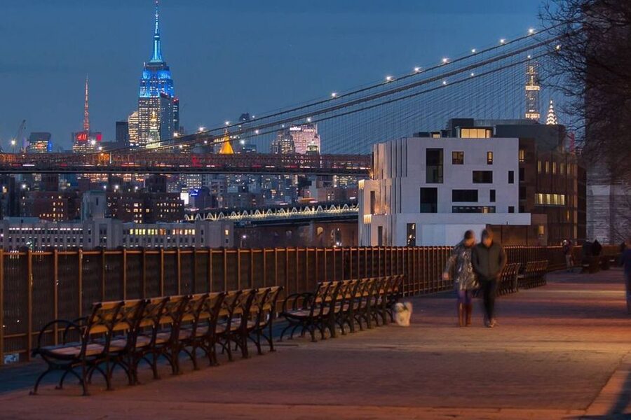 New York City: Night Skyline Bus Tour with Pizza Slice - Key Highlights That Matter in Real Life