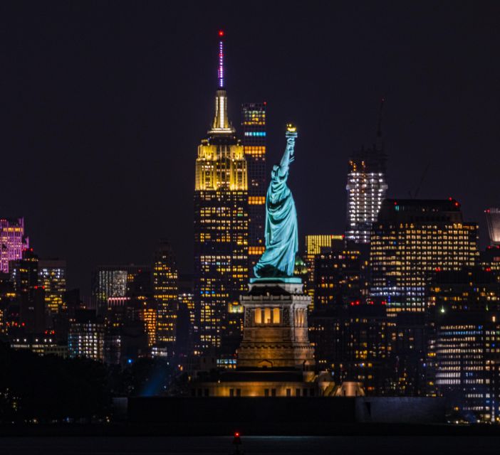 New York City Night Skyline Tour by Helicopter - Essex County Airport: a calmer way to start in New Jersey