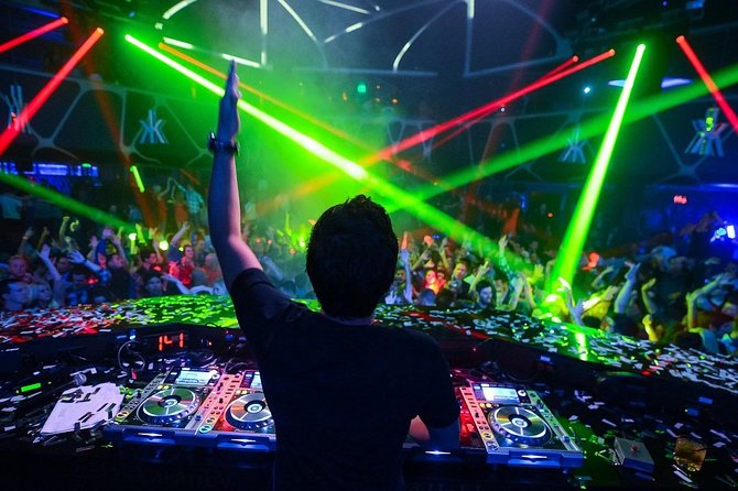 New York City Nightclub Tour - The Priority Entry Promise: Worth It When It Works