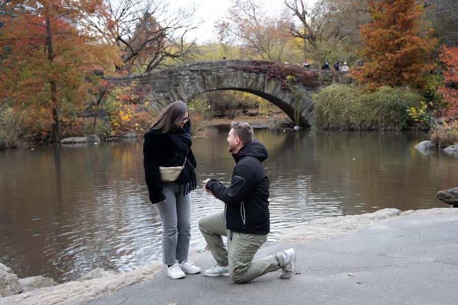New York City or Brooklyn: Photoshoot in Iconic Locations - The photographer factor: Marcio’s direction makes the difference
