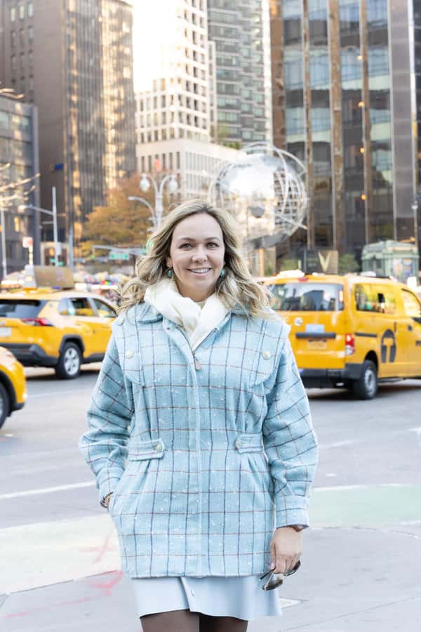 New York City: Photoshoot - Times Square - Who This Photoshoot Fits Best