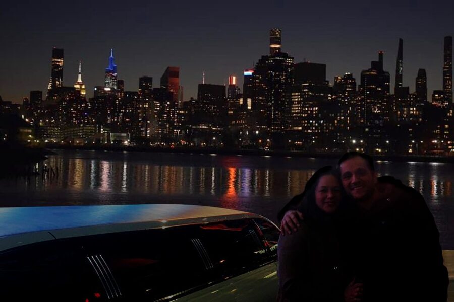 New York City: Private Manhattan Limousine Tour - Manhattan in 3 hours: why a private limo works