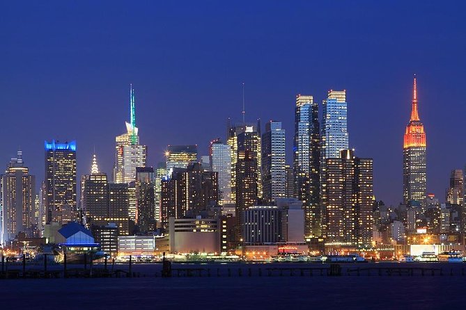New York City Private Night Tour with Driver-Guide - The best time window: 7:00 PM to 10:00 PM